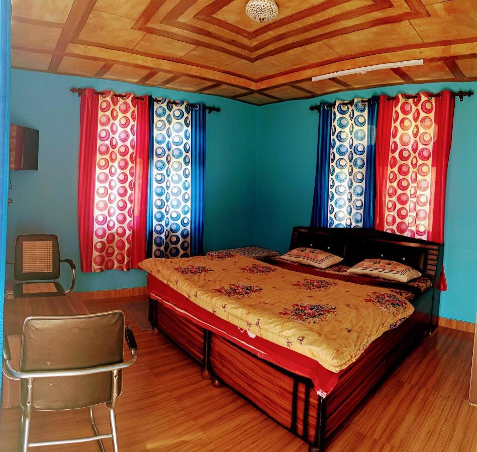 Farmvilla Homestay Kalpa Eksteriør bilde