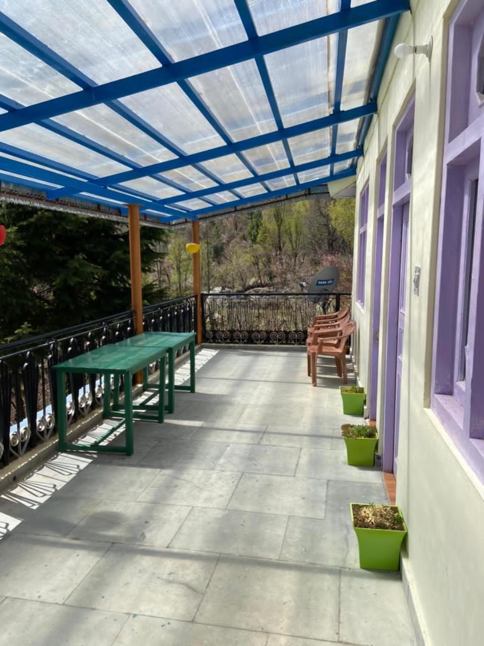 Farmvilla Homestay Kalpa Eksteriør bilde